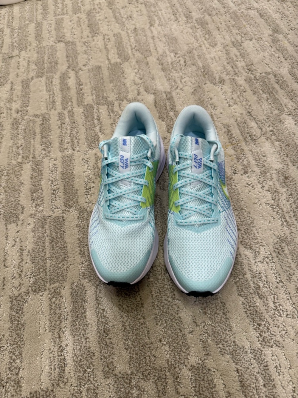 Nike Women's Lime Green/Light Blue Running Shoes